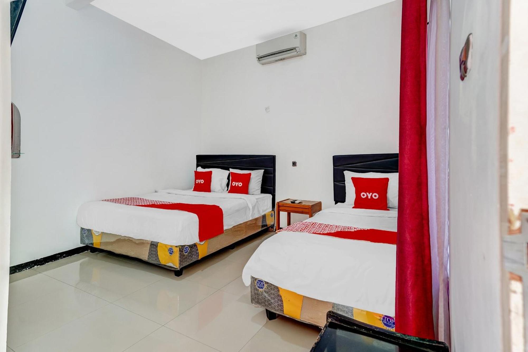 Hotel Kalimantan Surabaya Eksteriør bilde