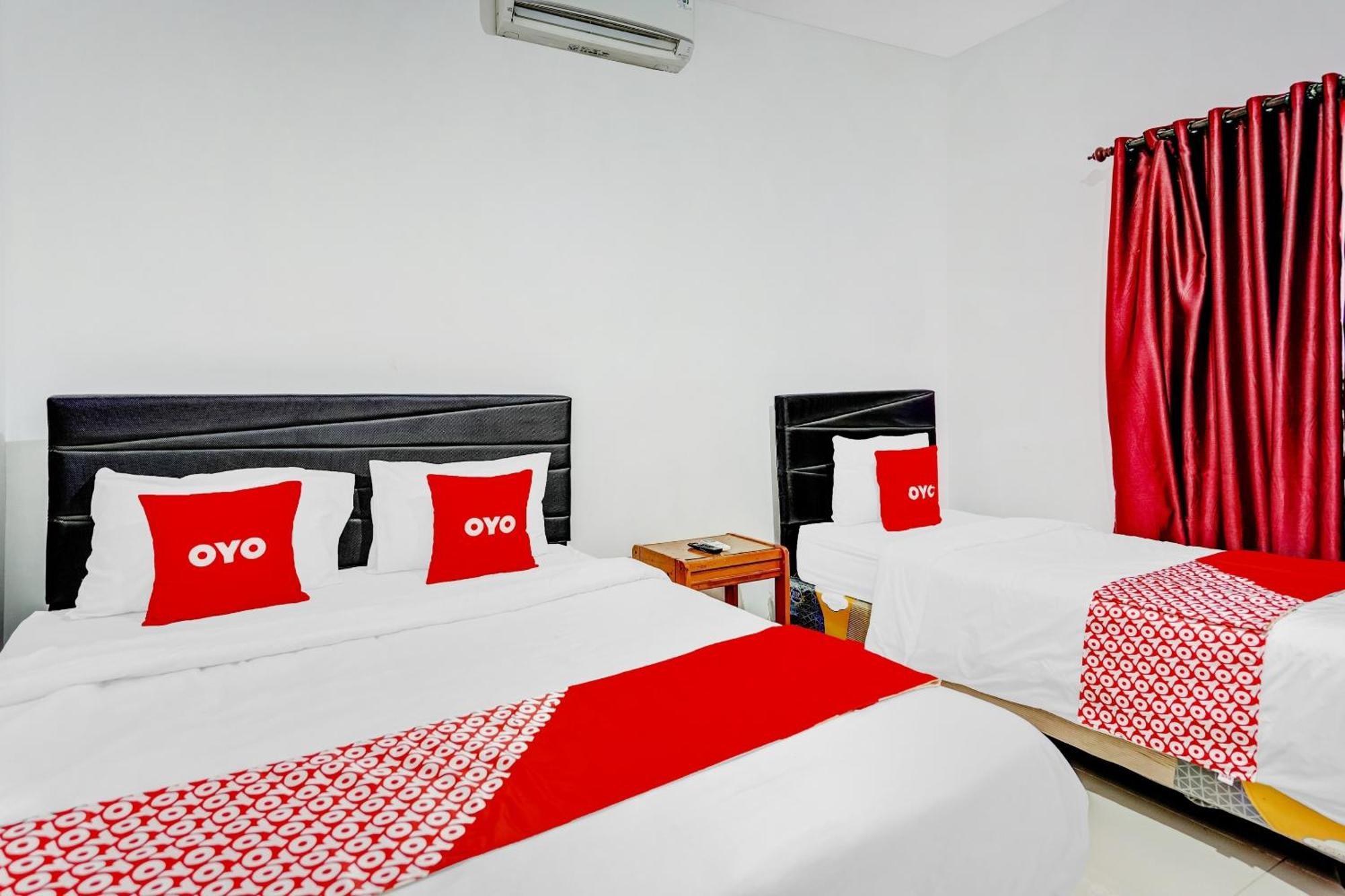 Hotel Kalimantan Surabaya Eksteriør bilde